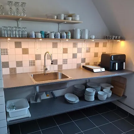Vandrarhem Vrensted *